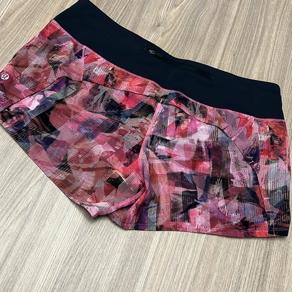 Lululemon Speed Up Short 2.5” Sun Dazed/Multi Pink Super Dark Size 10 - Picture 3 of 7